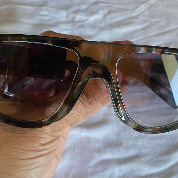 Stylish Camouflage Oversized Sunglasses main image 4